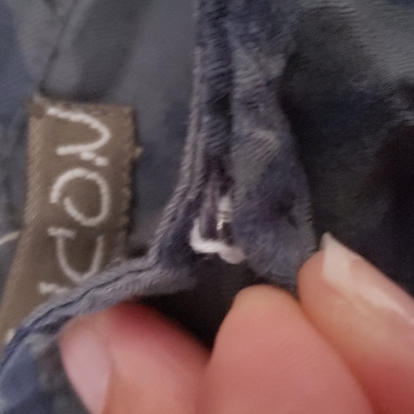 Silk Icon Wrap Skirt - Picture 6 of 9